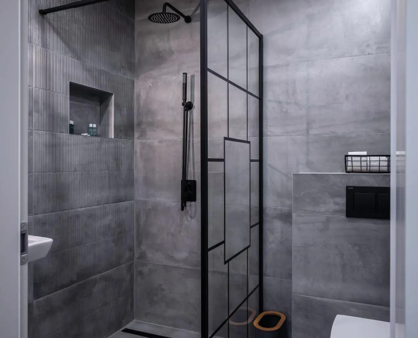 Appartement Brick Haven: Contemporary Urban Living Redefined à Sofia 0*,