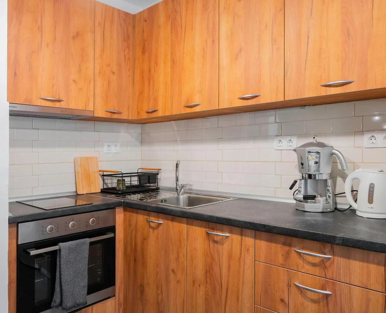 Appartement Brick Haven: Contemporary Urban Living Redefined à Sofia